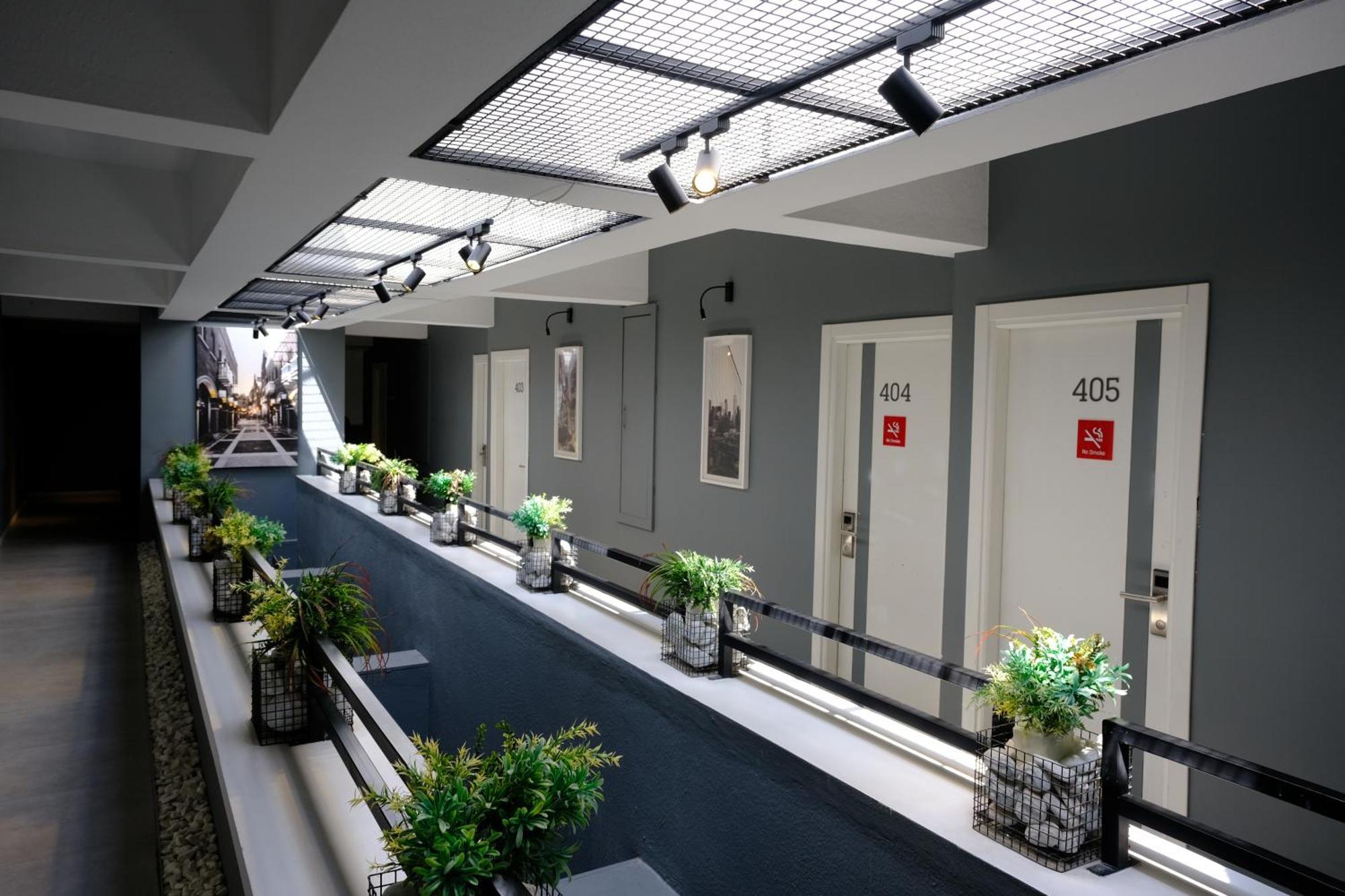 Esin Hotel Денизли Екстериор снимка