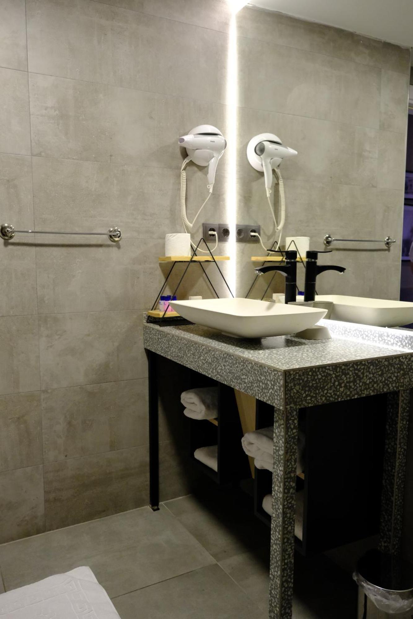 Esin Hotel Денизли Екстериор снимка