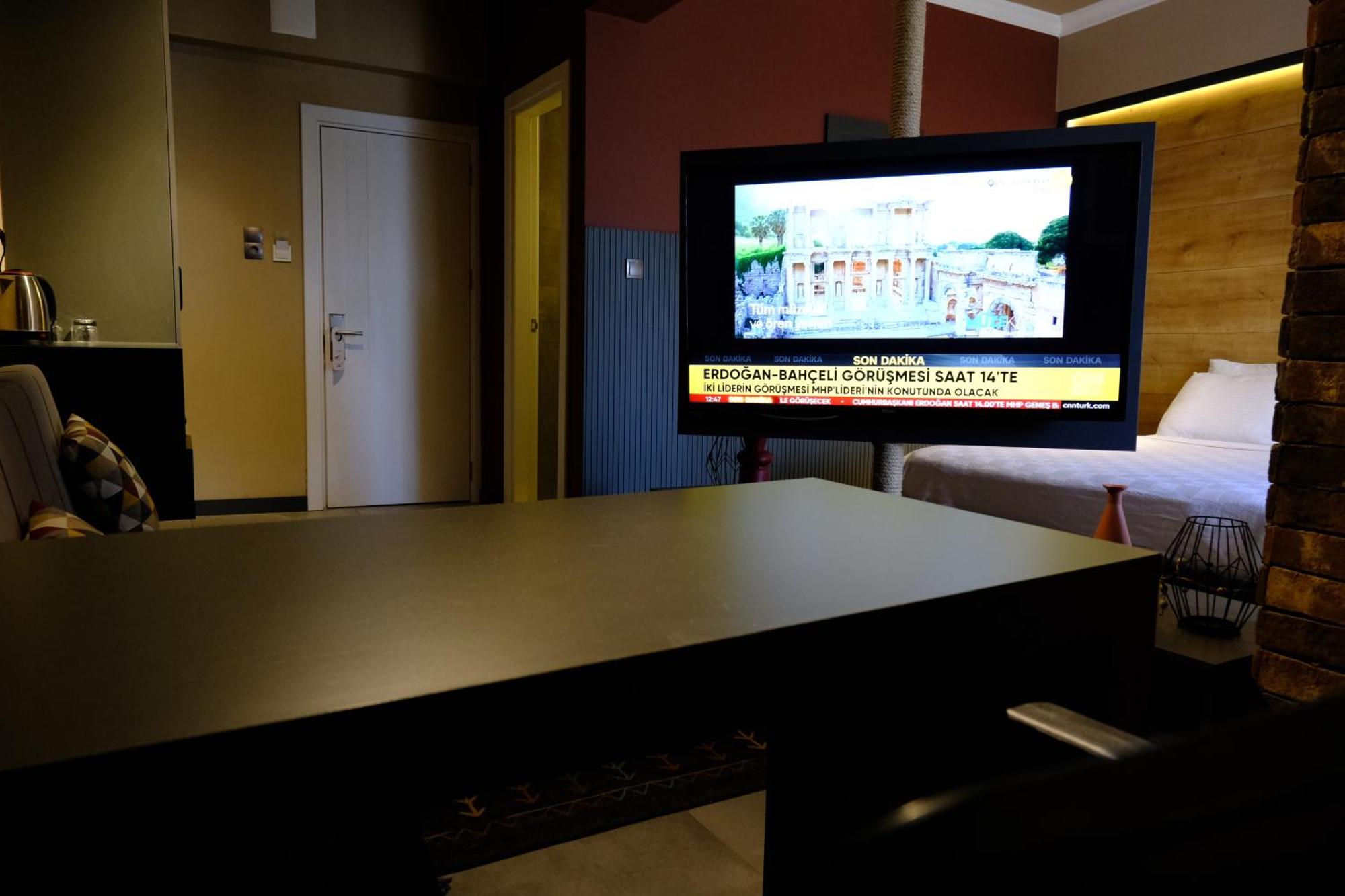 Esin Hotel Денизли Екстериор снимка