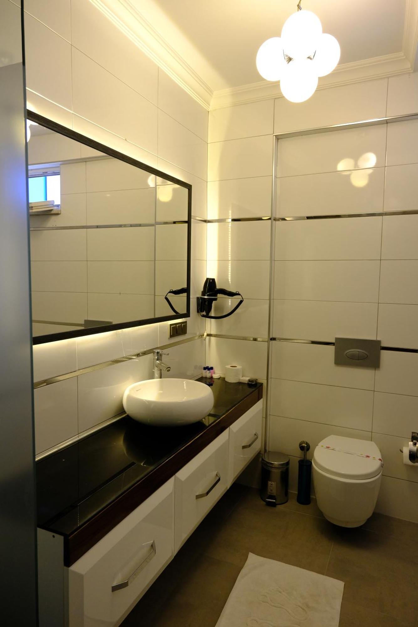 Esin Hotel Денизли Екстериор снимка
