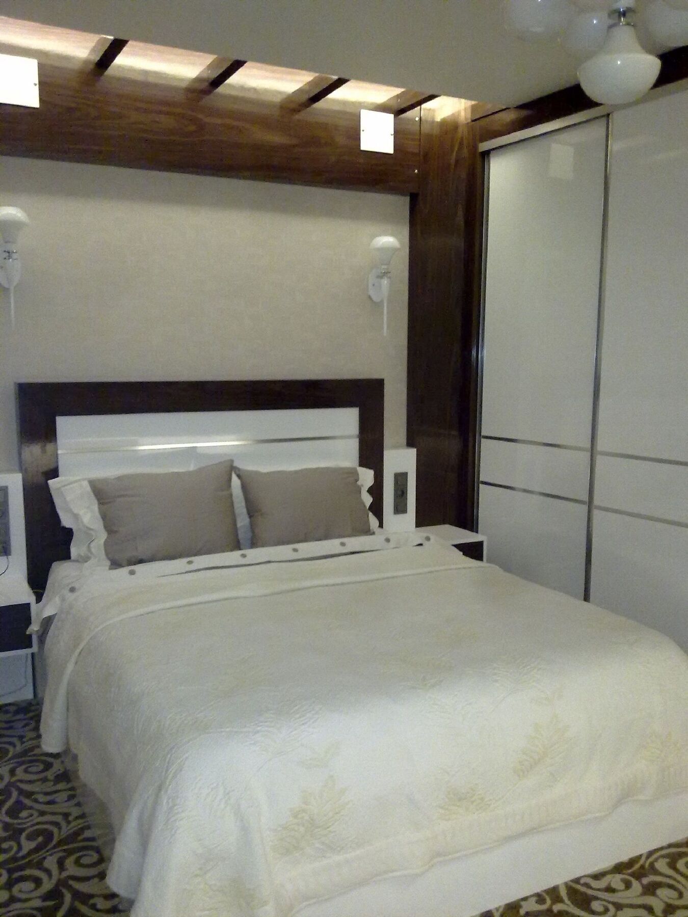 Esin Hotel Денизли Екстериор снимка